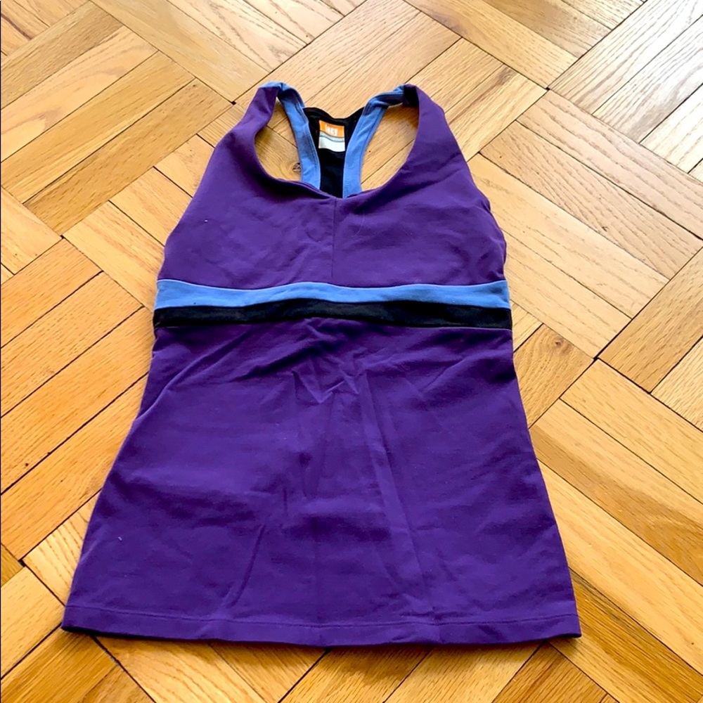 Lucy Workout Top